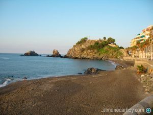 Amanecer en Almuñécar Peñon del Santo