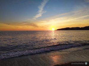 Puesta de Sol en la Playa de san Cristobal, junto a la Churreria San Cristobal
