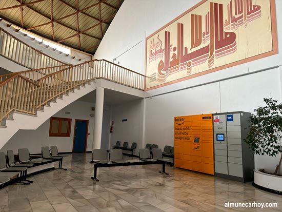 Interior de la Estación de autobuses de Almuñécar