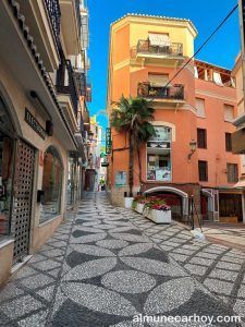 Calle Real de Almuñécar