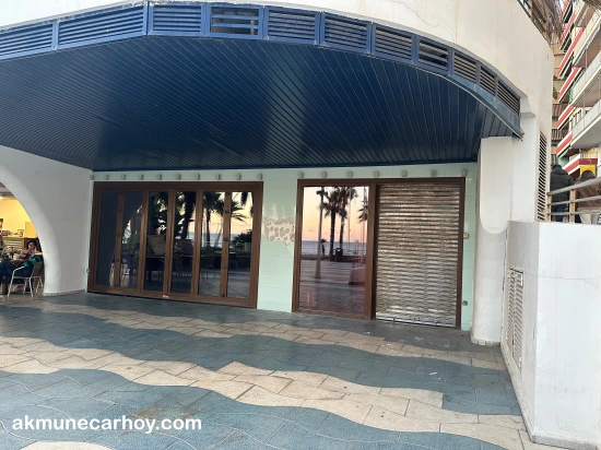 Sirena Café Bar y Pub en Almuñécar 3 Local cerrado en Enero de 2025 de La Sirena Café Bar y Pub en Almuñécar